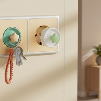 Cache pour prise vert étoile blanche mur chambre accroche clé