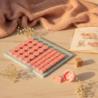 Cache prise bébé rose carré rond fleurs séchées livre tissus rose