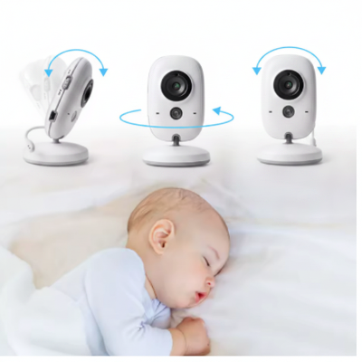 Camera bebe ajustable - 3 positions pivotentes bébé dort sur lit blanc